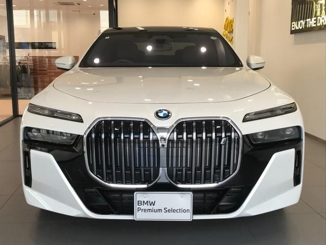 BMW BMW i7 2024