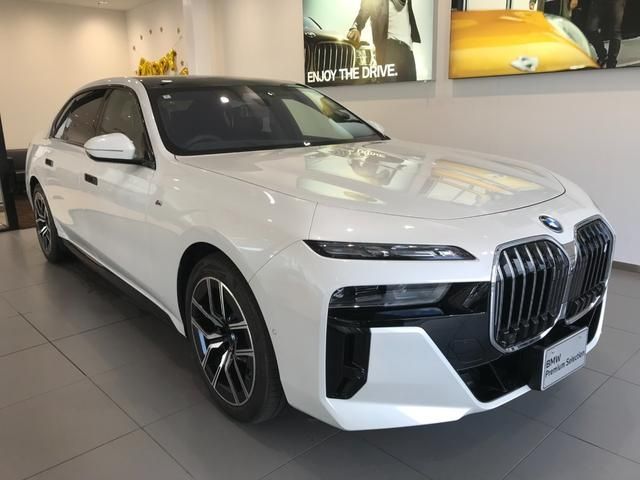 BMW BMW i7 2024