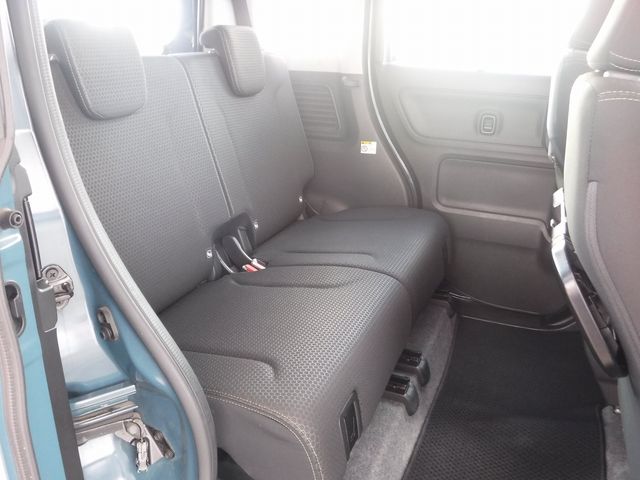 SUZUKI Spacia GEAR 2022