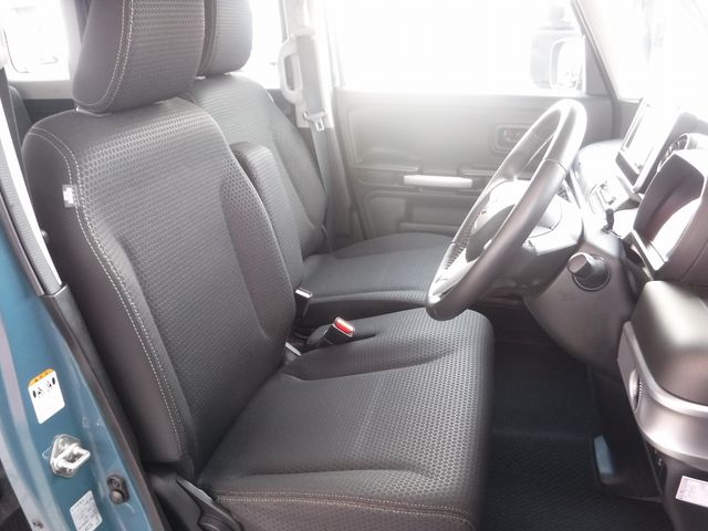 SUZUKI Spacia GEAR 2022