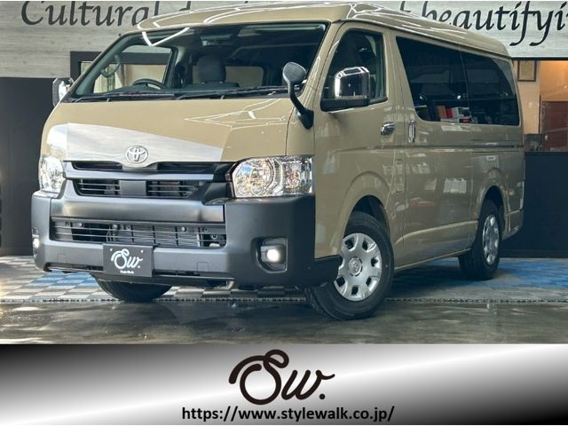 TOYOTA HIACE van 2WD 2025