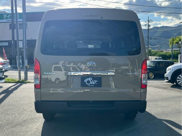 TOYOTA HIACE van 2WD 2025