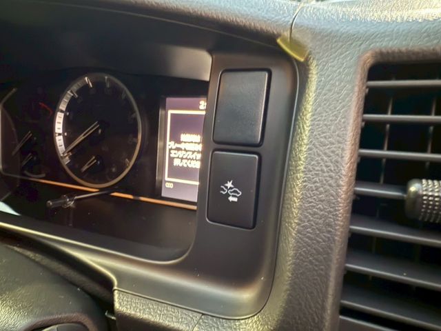 TOYOTA HIACE van 2WD 2025