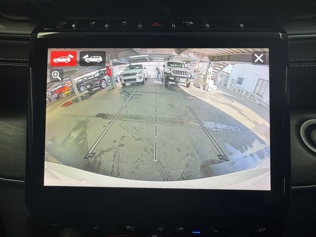 JEEP JEEP GRAND CHEROKEE 2023