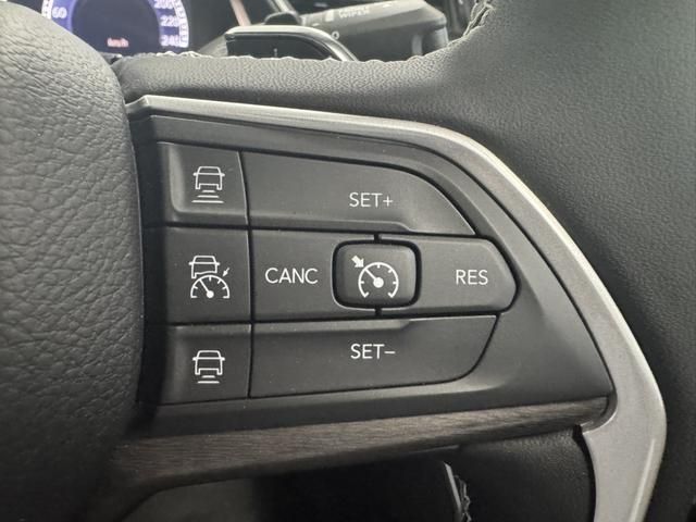 JEEP JEEP GRAND CHEROKEE 2023