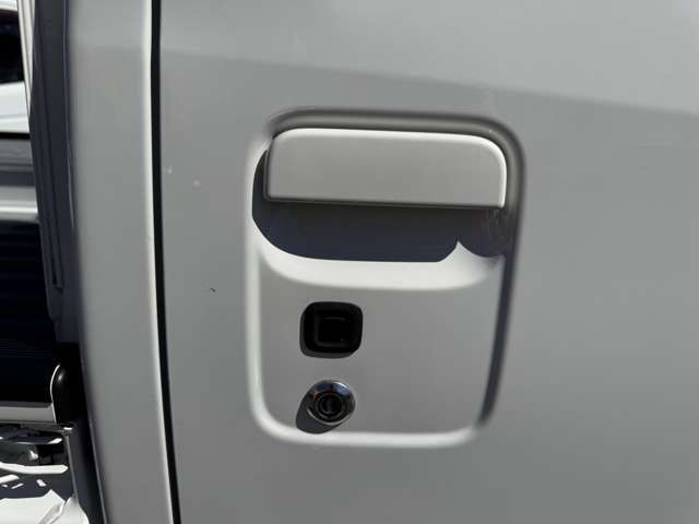 TOYOTA PIXIS truck 2023