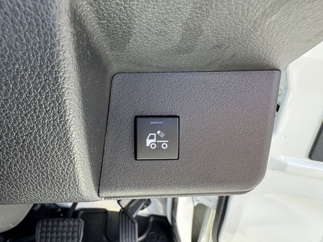 TOYOTA PIXIS truck 2023