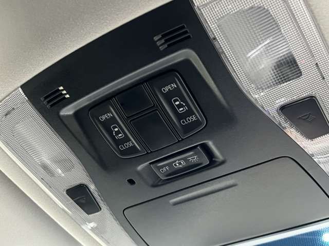 TOYOTA VELLFIRE 2016