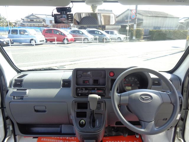 DAIHATSU HIJET CARGO 2016