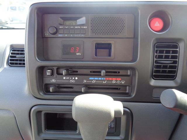 DAIHATSU HIJET CARGO 2016