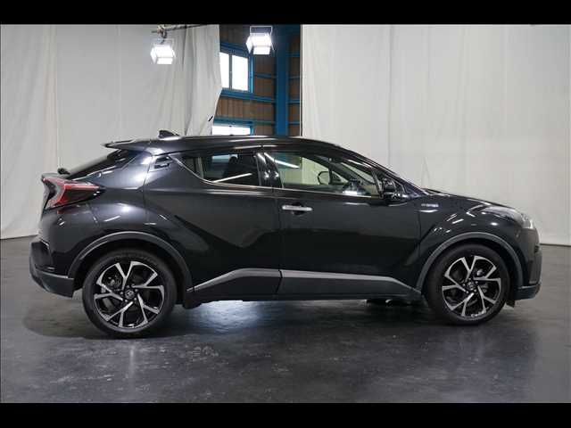 TOYOTA C-HR 2018