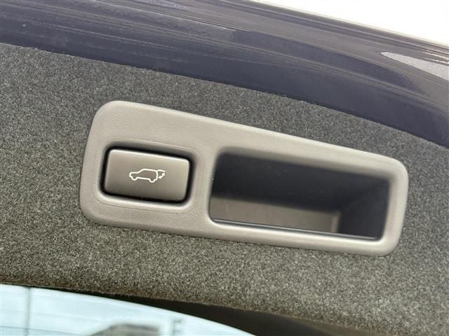 TOYOTA HARRIER HYBRID 2014