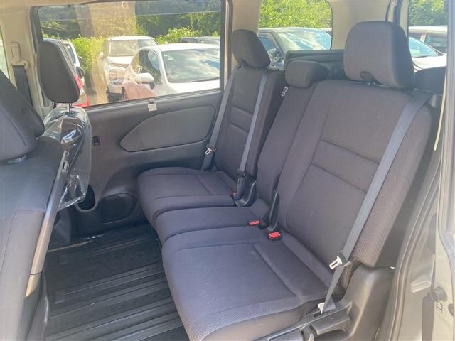 NISSAN SERENA  S-HYBRID 2018