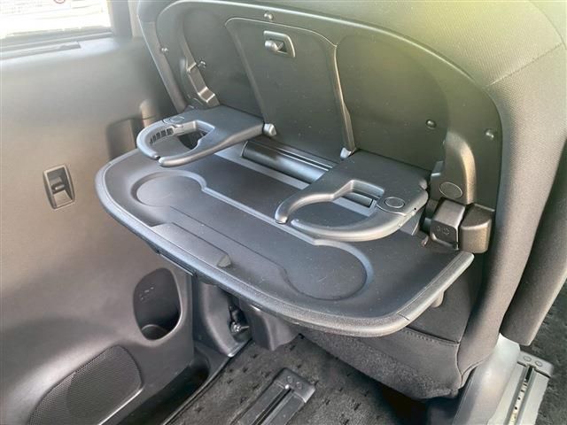 NISSAN SERENA  S-HYBRID 2018