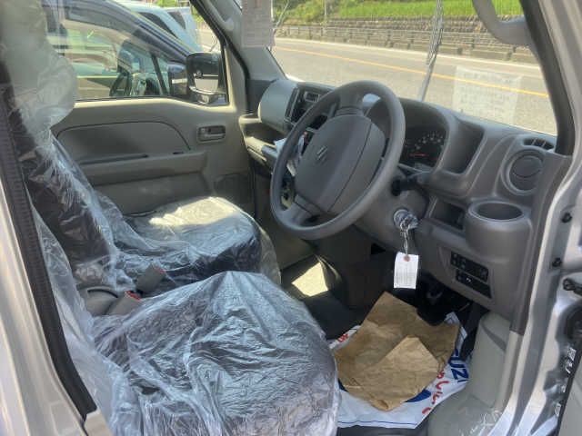 SUZUKI EVERY van 4WD 2025