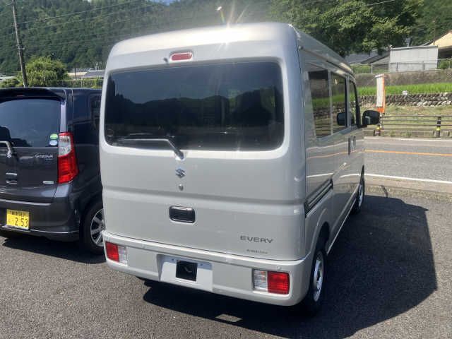SUZUKI EVERY van 4WD 2025