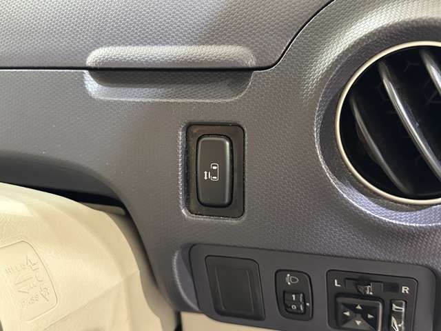 MITSUBISHI eK WAGON 2006