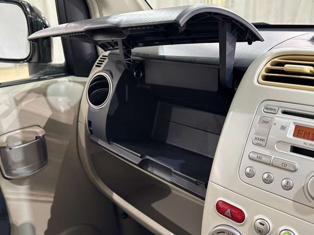 MITSUBISHI eK WAGON 2006