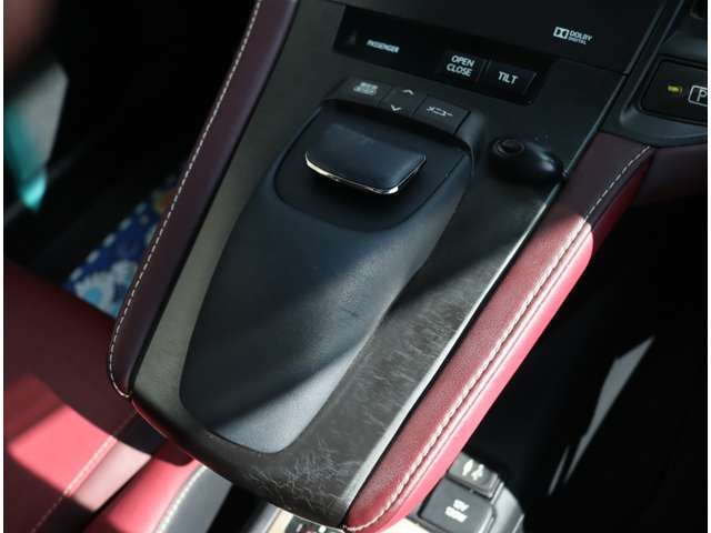 TOYOTA LEXUS HS250h 2015