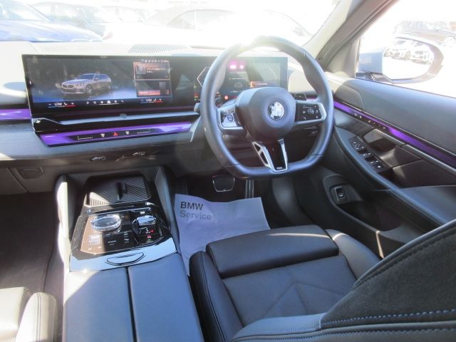 BMW BMW 5series TOURING 2024