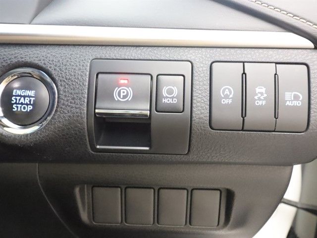 TOYOTA HARRIER 2WD 2017