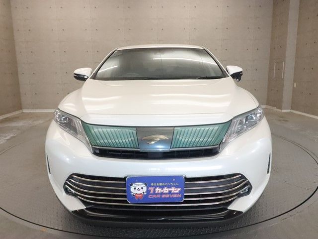 TOYOTA HARRIER 2WD 2017