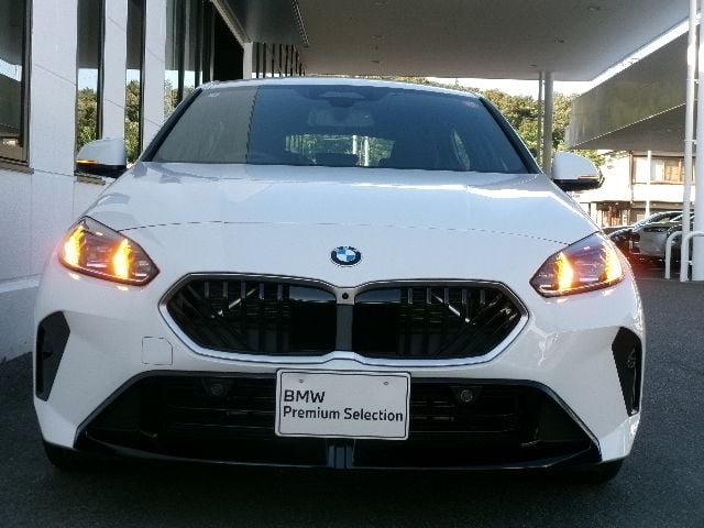 BMW BMW 1series 2025