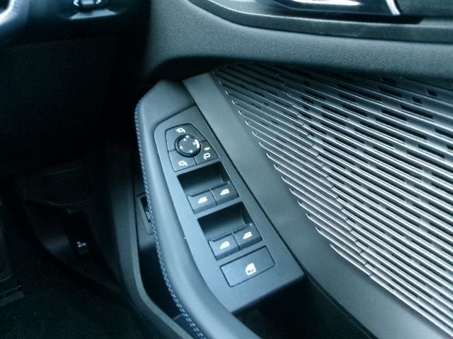 BMW BMW 1series 2025