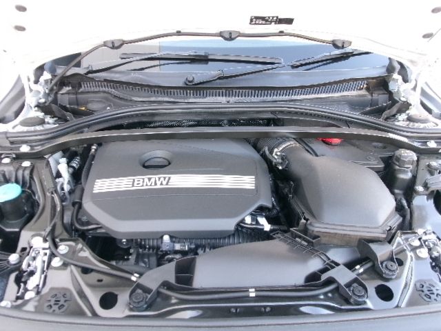 BMW BMW 1series 2025