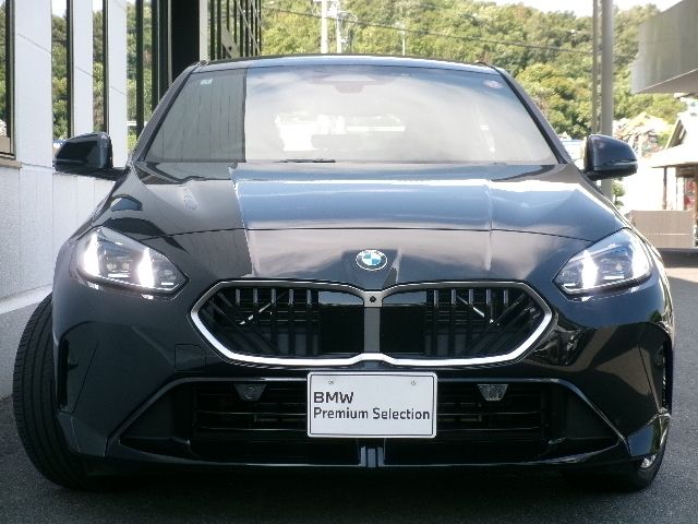 BMW BMW 1series 2025