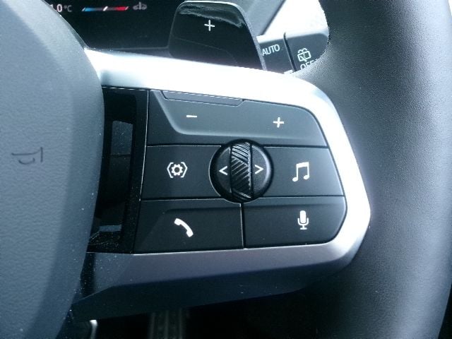 BMW BMW 1series 2025