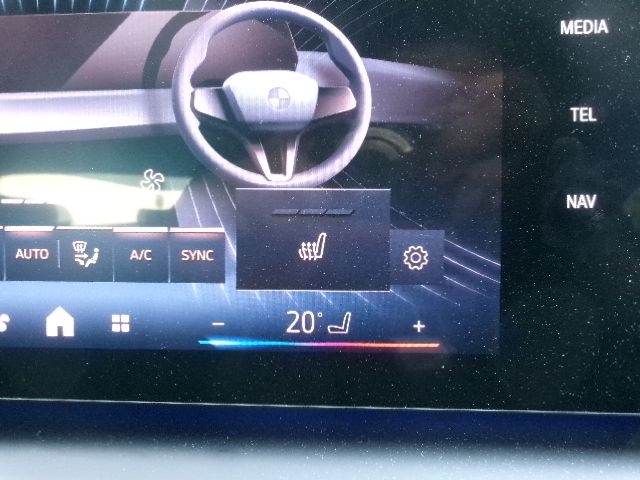 BMW BMW 1series 2025