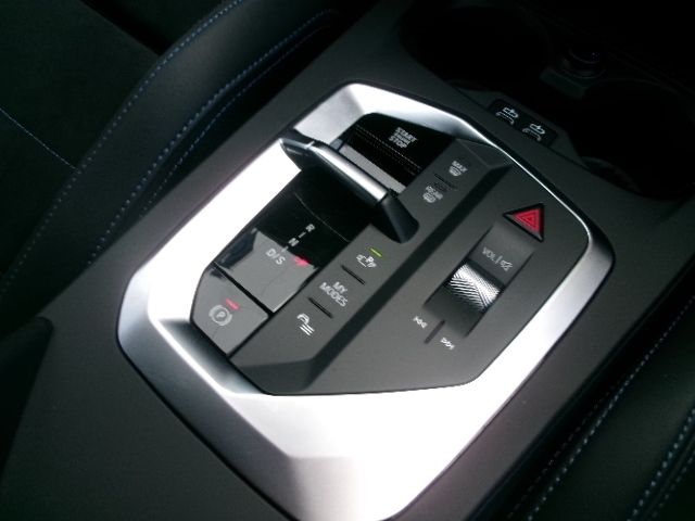 BMW BMW 1series 2025