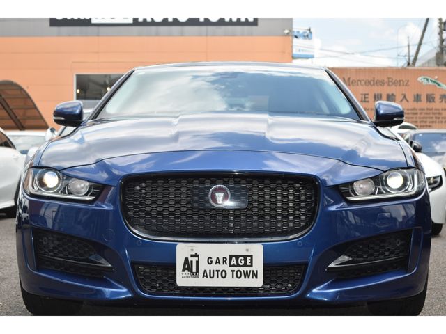 JAGUAR JAGUAR XEseries 2016