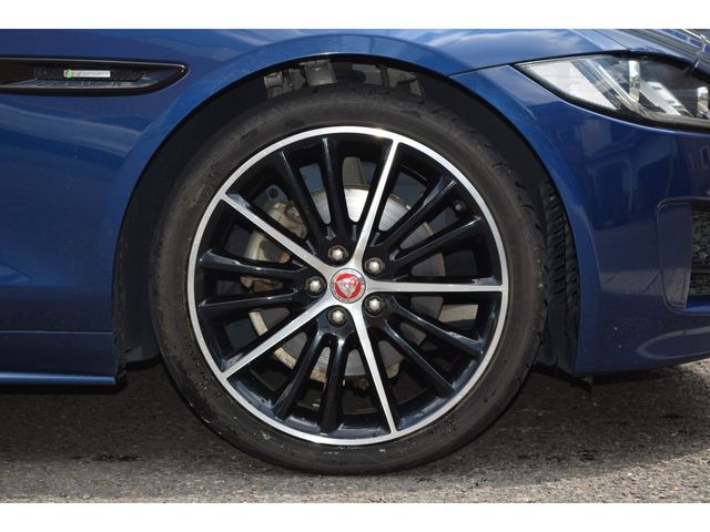 JAGUAR JAGUAR XEseries 2016