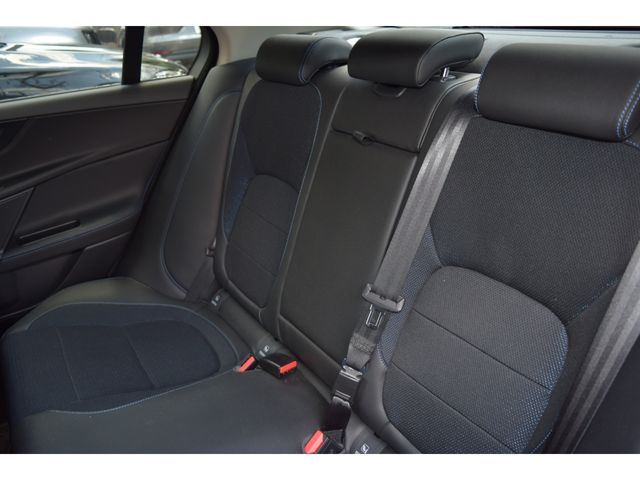 JAGUAR JAGUAR XEseries 2016