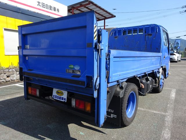 ISUZU ELF 2013
