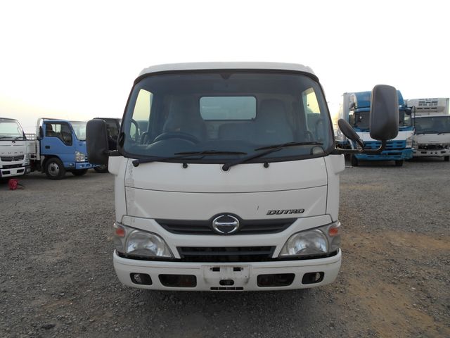 HINO DUTRO 2013
