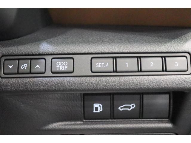 TOYOTA LEXUS LBX 2024