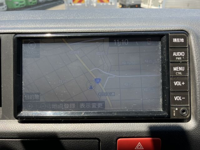 TOYOTA HIACE COMMUTER 2019