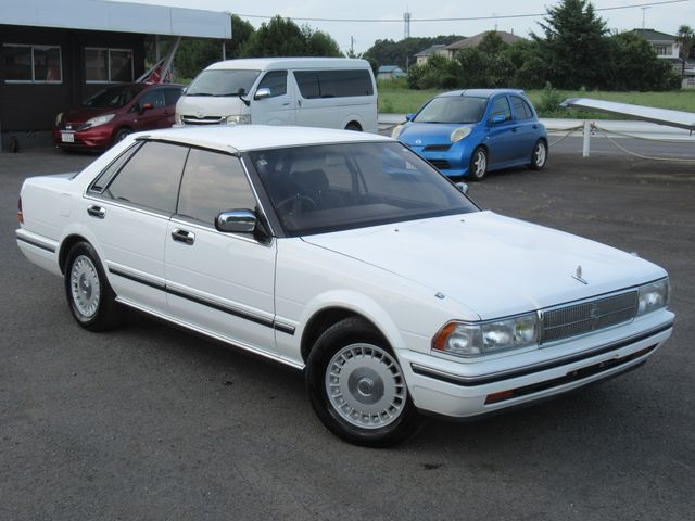 NISSAN CEDRIC sedan 1989