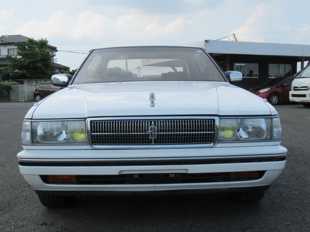 NISSAN CEDRIC sedan 1989