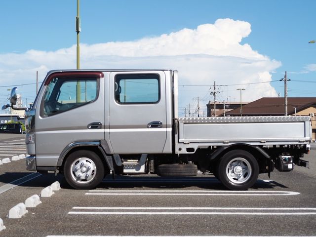 MITSUBISHI CANTER 2011
