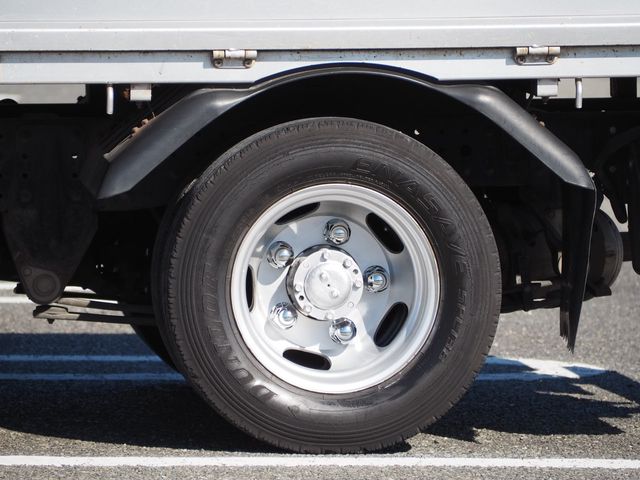 MITSUBISHI CANTER 2011