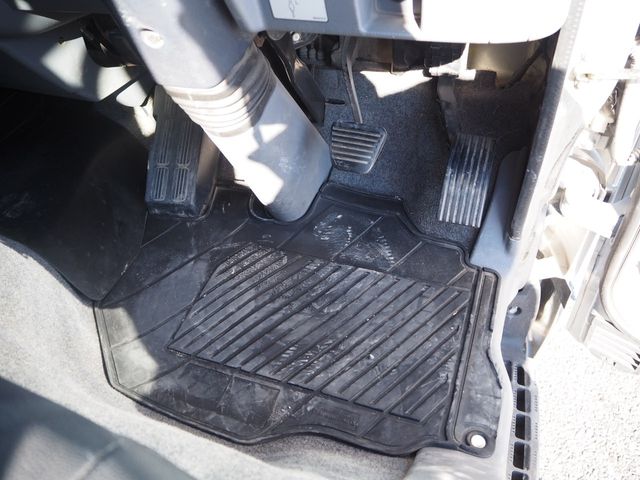 MITSUBISHI CANTER 2011