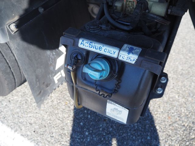 MITSUBISHI CANTER 2011