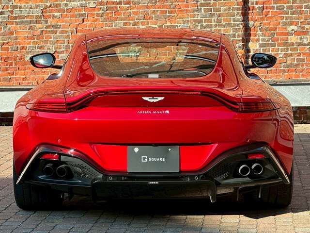 ASTON MARTIN ASTON MARTIN 2019