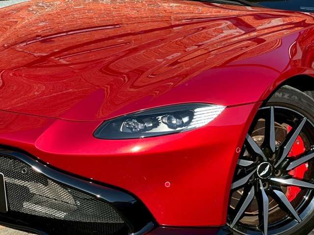 ASTON MARTIN ASTON MARTIN 2019