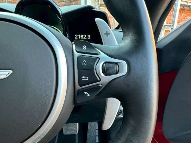 ASTON MARTIN ASTON MARTIN 2019