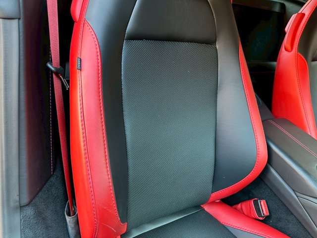 ASTON MARTIN ASTON MARTIN 2019